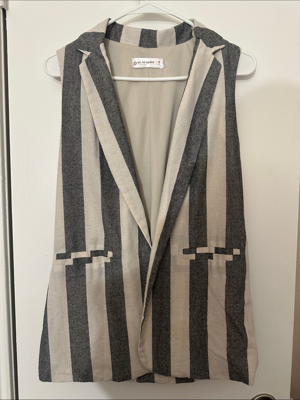 Women's Sleeveless Striped Blazer Vest and matching short in Gray & Cream